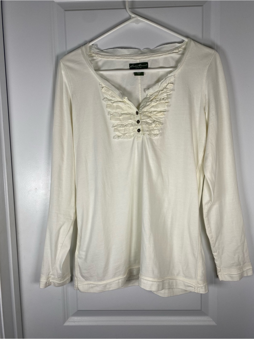 Vintage Eddie Bauer Cream Off-White Ruffle Neck Long Sleeve Knit Top Size M